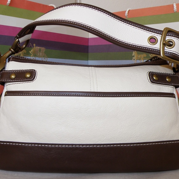 ❤️NEW MINT COACH LEGACY 65TH ANNIVERSARY BROWN & OFF-WHITE LEATHER SHOULDER BAG - Picture 4 of 10